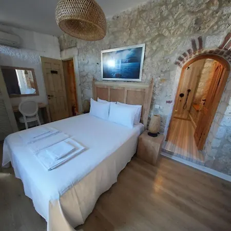 1881 Halil Efendi * Кешме