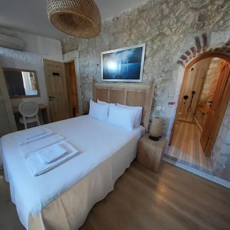 1881 Halil Efendi Hotell Çeşme